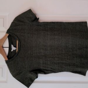 Like new forever 21 medium army green short sleeve t-shirt